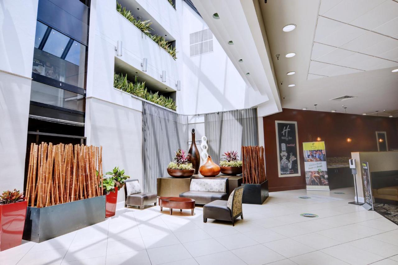 Holiday Inn St. Petersburg N - Clearwater, An Ihg Hotel Екстер'єр фото