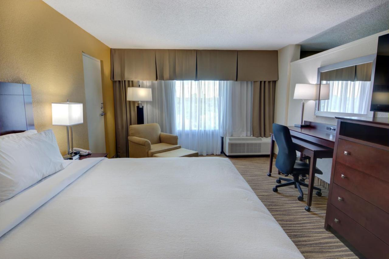 Holiday Inn St. Petersburg N - Clearwater, An Ihg Hotel Екстер'єр фото