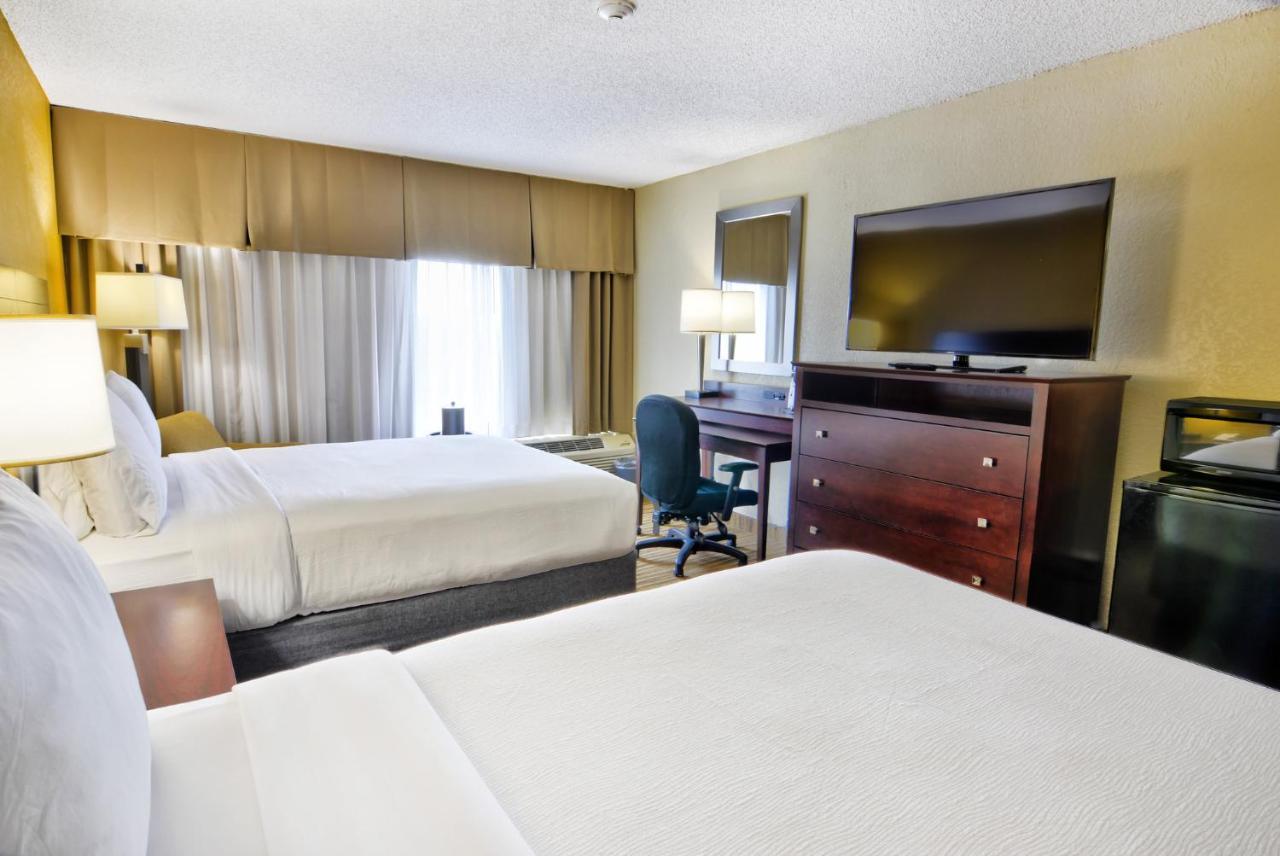 Holiday Inn St. Petersburg N - Clearwater, An Ihg Hotel Екстер'єр фото