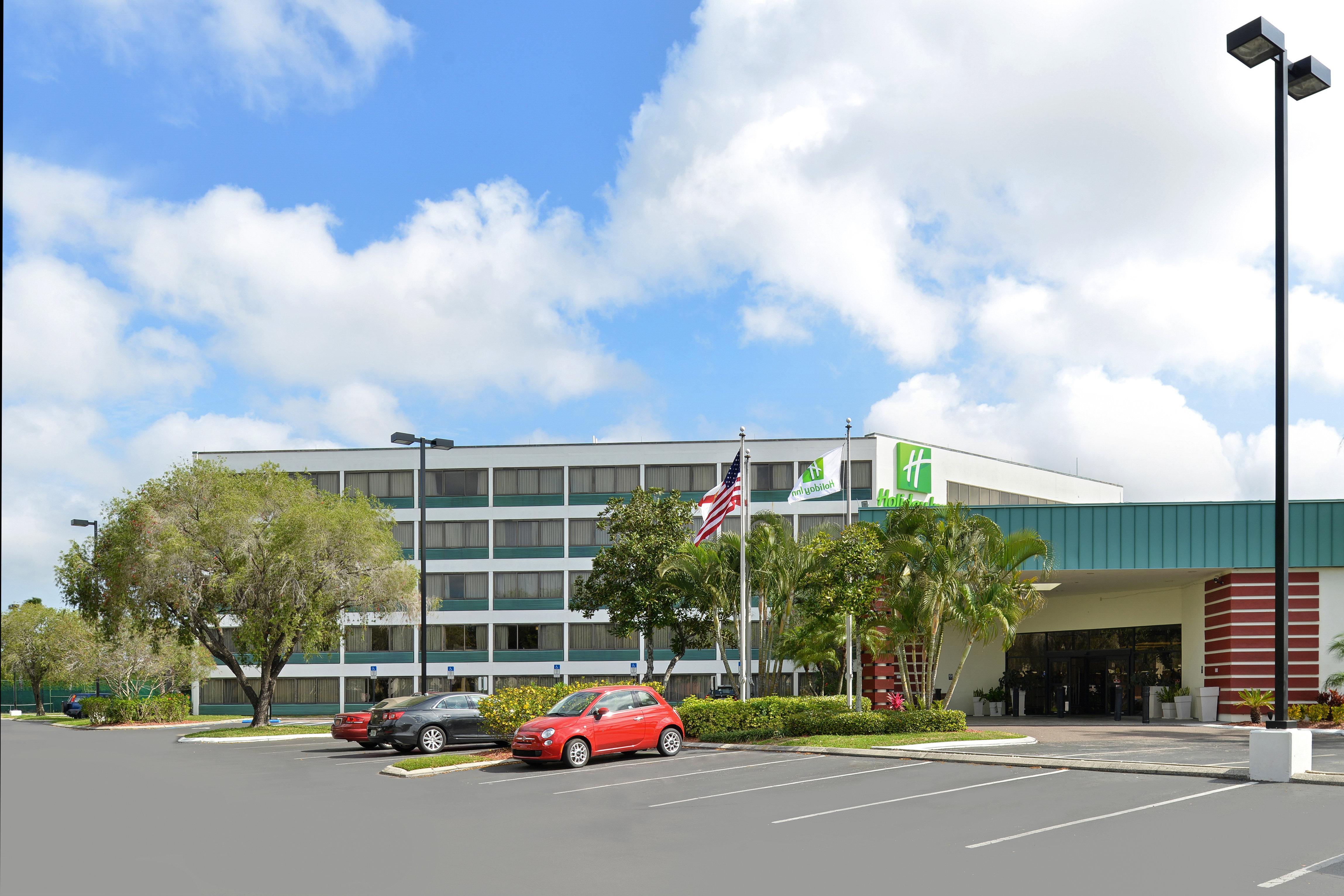 Holiday Inn St. Petersburg N - Clearwater, An Ihg Hotel Екстер'єр фото