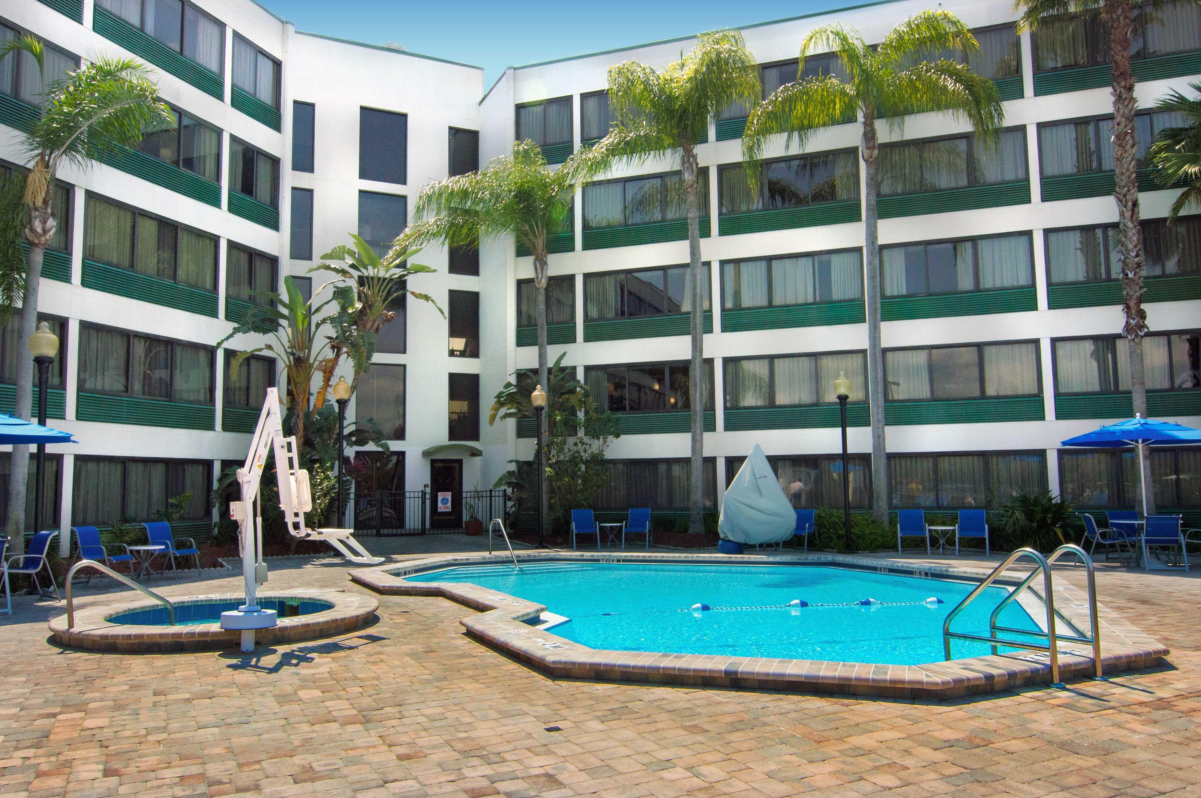 Holiday Inn St. Petersburg N - Clearwater, An Ihg Hotel Екстер'єр фото